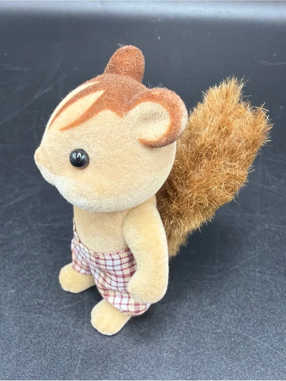 EPOCH Sylvanian Families Walnut Squirrel Family Walnut Squirrel Boy Doll RI-33